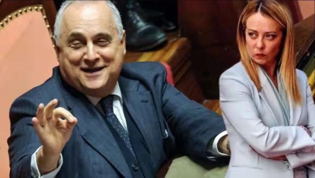 1714886467596073422.jpg 1714886262363.jpg